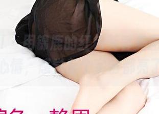 3Agirl – 用锦鹿的红色芙蓉美图装饰你的心情，感觉整个宇宙都亮了！
