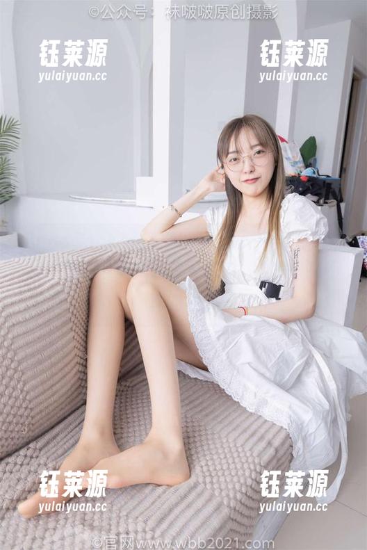 BoBoSocks袜啵啵 - “撕开厚肉丝花絮版，糯米写真集资源寻找中...”——找不到，真的快疯了。
