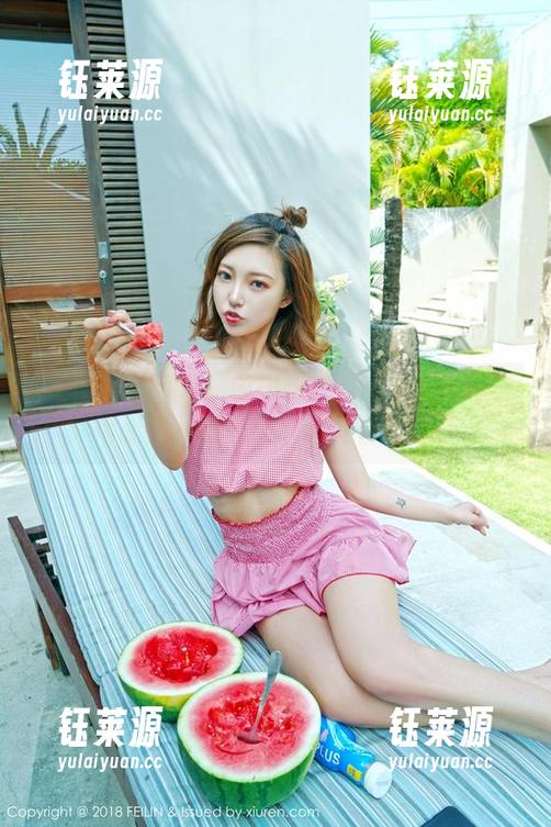 Feilin嗲囡囡-萌琪琪Irene Feilin嗲囡囡 - 萌琪琪Irene水手服写真:每张照片都让人想起青春的懵懂。