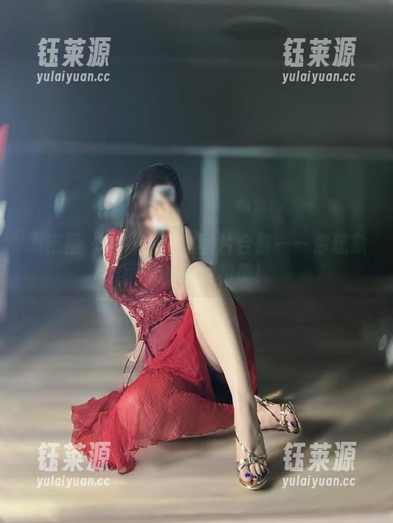 微密圈 - MIYA白丝图片合集——你想象不到的幽默和美！