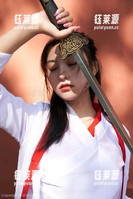 MiiTao蜜桃社 - 米琪MIKI可爱写真，简直是让人心动！来分享一下你的感受吧！