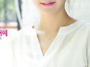 UGirls尤果网 – 原图放大到极致，张译文的皮衣作品集惹火！