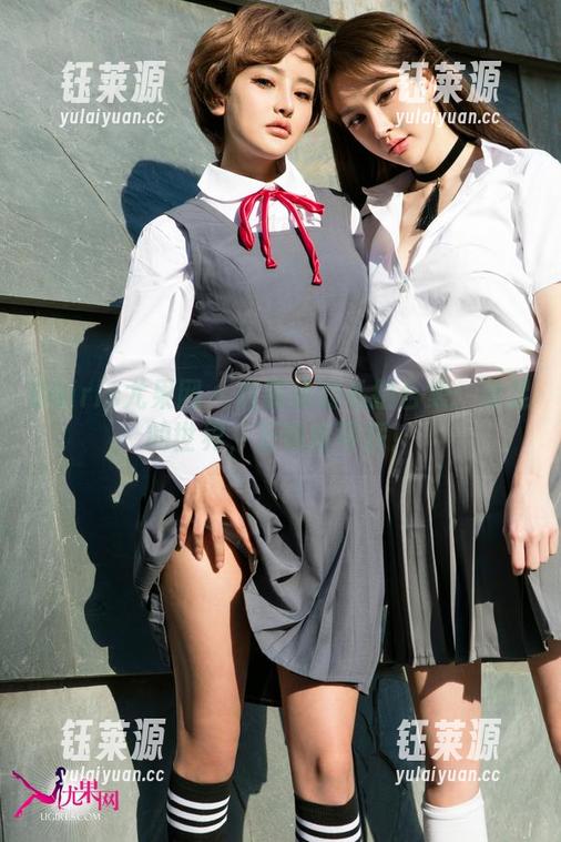 UGirls尤果网 - 白熙萌的私拍合集：裸足的世界，万物皆可踩！