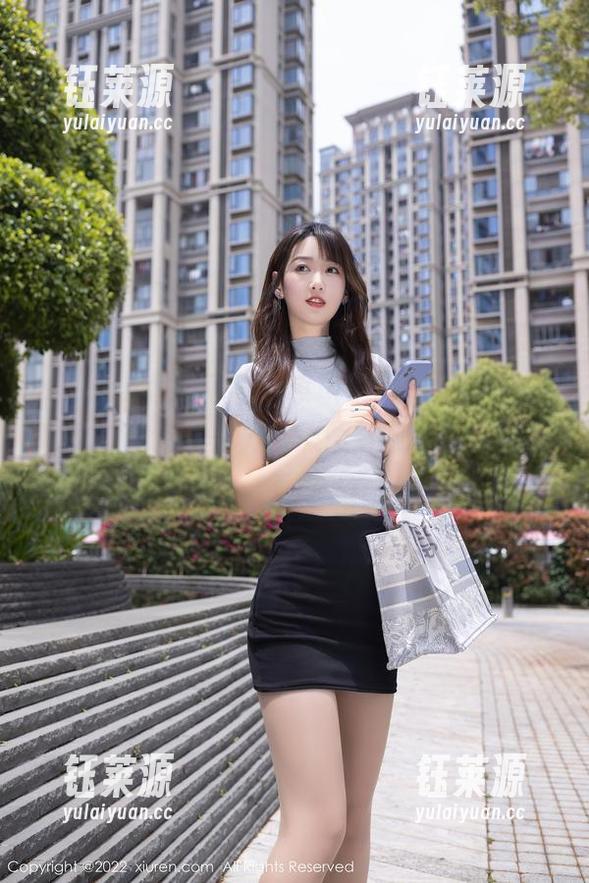 Xiuren秀人网 - 优琪琪子yuki的天台，怎么能这么有魅力？原图下载，瞬间想拥有！