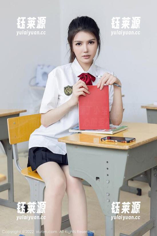 Xiuren秀人网 - 王俪丁小宝贝的泳衣美图图集，预警：心脏受不了！