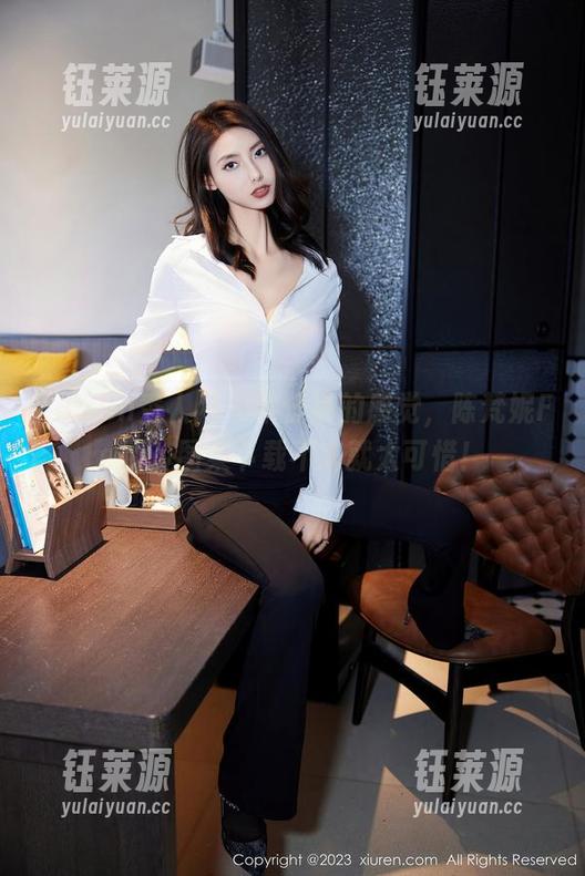 Xiuren秀人网-陈梵妮Fanny Xiuren秀人网 - 牛仔裤的感觉,陈梵妮Fanny图集下载不来就太可惜!