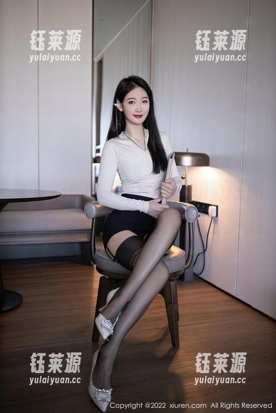 Xiuren秀人网 - 当顾楚楚Maily穿上黑丝，无圣光原图一秒变喜剧片！