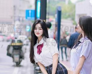 YouMi尤蜜荟 – 小海臀Rena最新秘书分享，和我一起探寻她的世界！