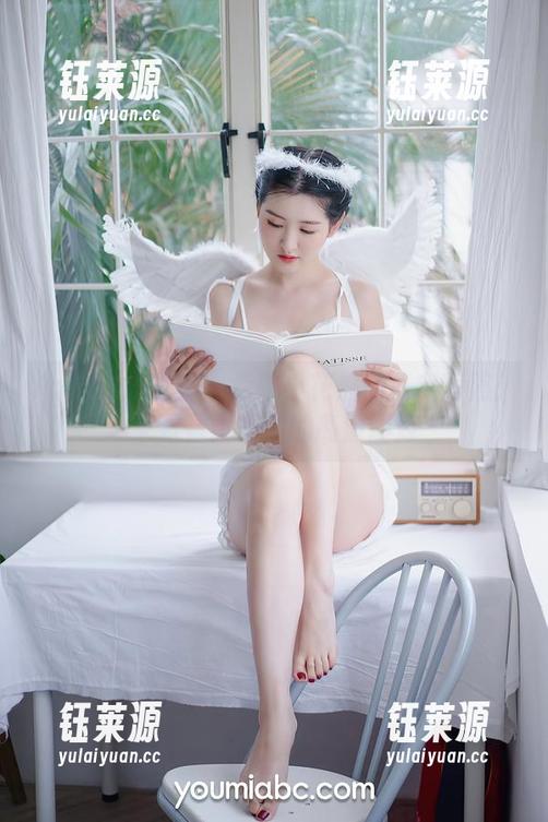 YouMi尤蜜荟 - 后院小花魁的真实写照：来看看黄乐然的高清图库
