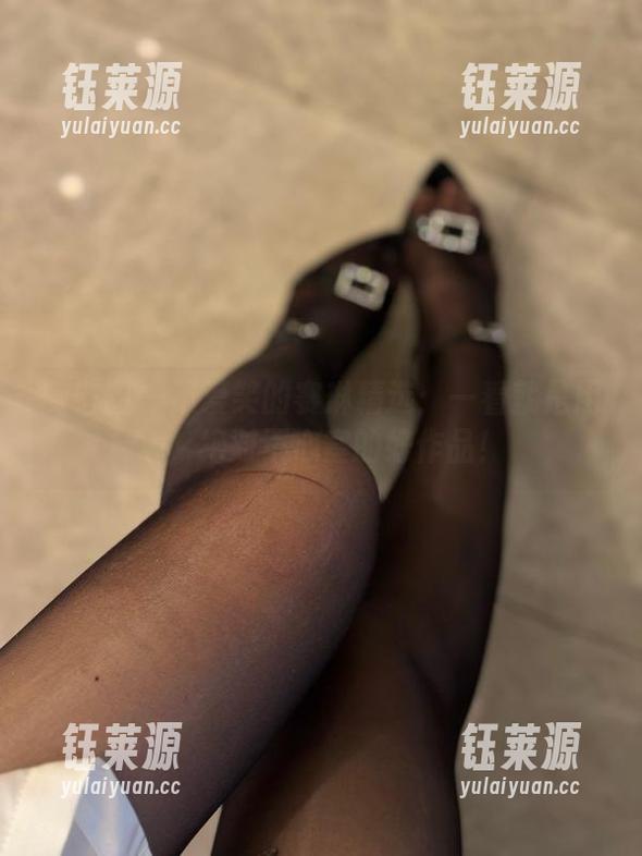 微密圈 - 不爱笑的赛琳精选：一看就是用心，绝对不心塞的好作品！