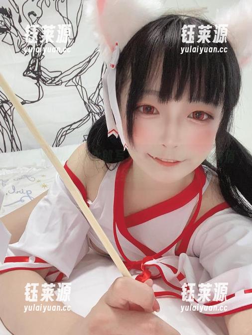 佳佳好难啊兔女郎写真：图集中的点滴俏皮缱绻