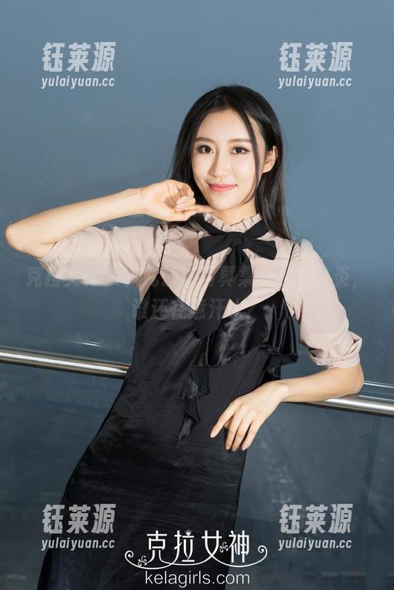 克拉女神 - 颖儿最新写真集：夏日炎炎，谁还在意汗水？