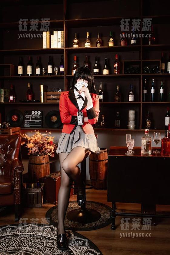 兔胖胖min 兔胖胖min黑天鹅写真集:二次元与现实的完美碰撞,原图让你忍不住想点赞!