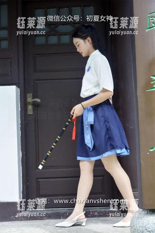 初夏女神-柒柒 初夏女神 - 来看看柒柒的古往今来,下载美图的同时也是在挑战自己的审美,谁能做到?