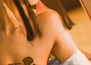 微密圈 – 换个角度看看古阿扎：泳装写真大揭秘！