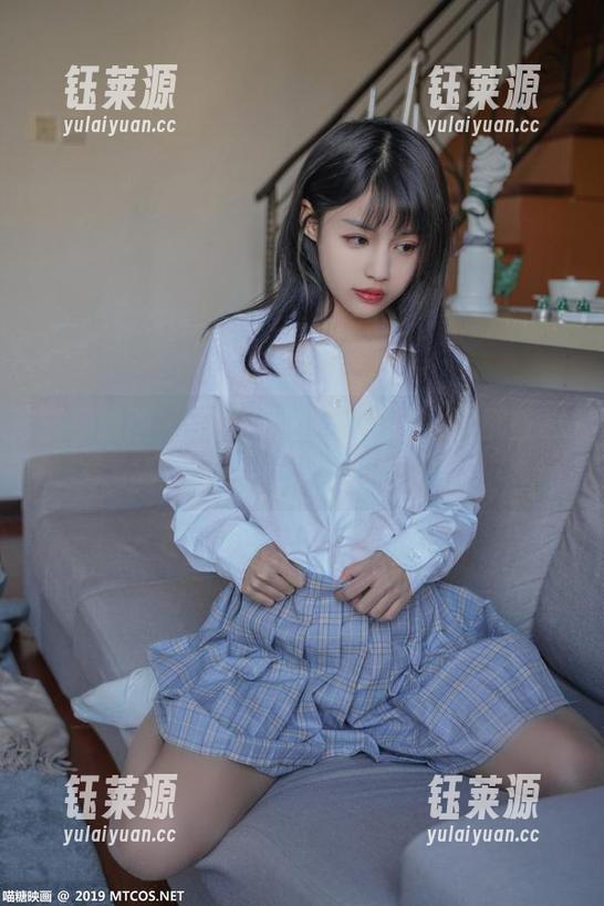 喵糖映画 - 蠢沫沫女孩图包：分享那些真实又略显“蠢”的瞬间！