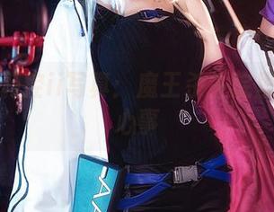 在下萝莉控ii写真：魔王杀生院里的女仆心事