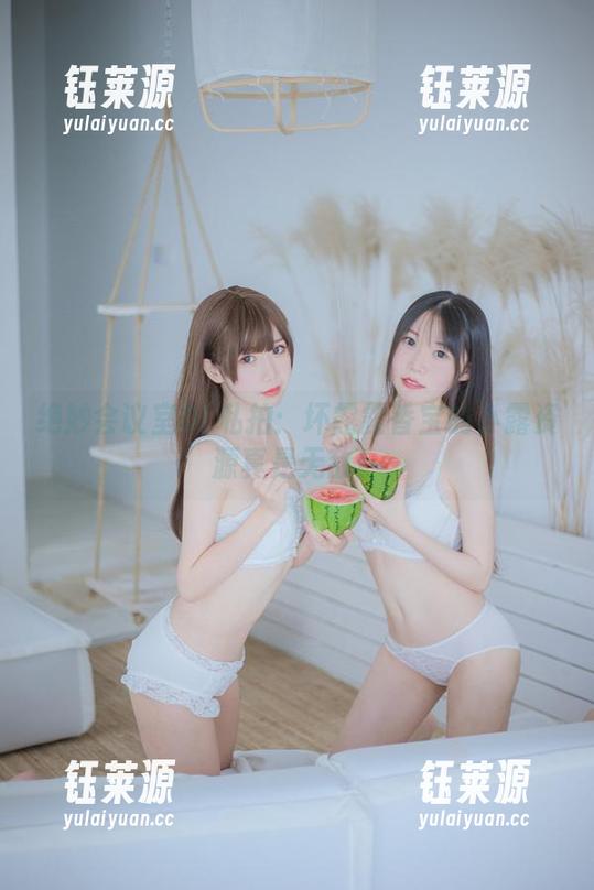 坏露露香宝 绝妙会议室OL私拍:坏露露香宝的小露资源真是无敌!