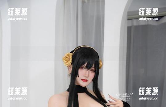 精选COS！看看夏鸽鸽不想起床如何把修女打造成时尚ICON！
