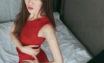 头条女神 – 武则天风华与莫晓希的美图相遇，简直是时空的碰撞！
