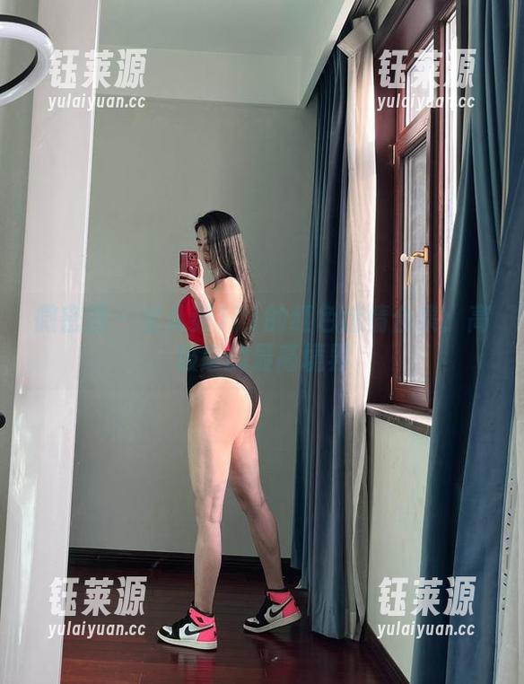 微密圈 - 宝儿茹171的红色迷情合集：高级感的最高境界