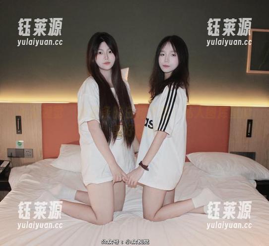 小众视觉 - 小薯条的白裙梦想：私人图库里的美好时光