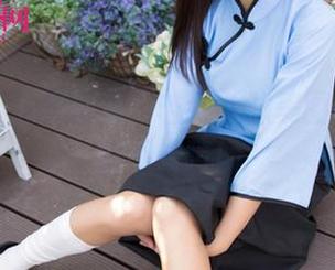 尤果网 – 心跳加速！若涵学妹美图图包让你目不转睛！