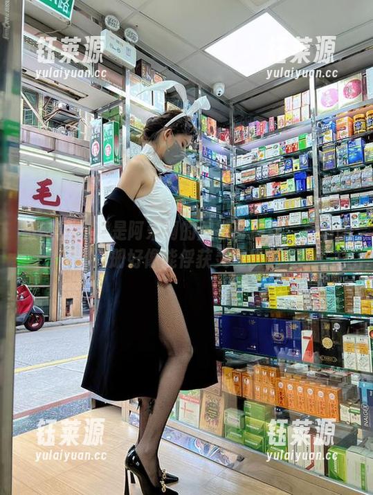 就是阿朱啊 微密圈 - 就是阿朱啊的居家奇遇记:高清图册好像能俘获灵魂!
