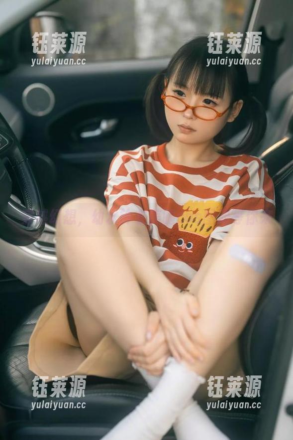 幼水铃衣 穿越幻想,幼水铃衣美腿cos图册等你来