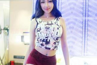 推女郎 – 最新娜露和服写真，感觉每一寸布料都在私语…