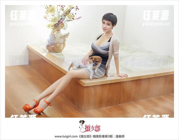 推女郎 - 从陆瓷教室走出的最新图库，带着淡淡的怀旧气息！