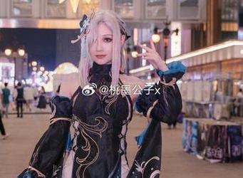 一场桃墨公子的私拍魅影：剧情在光与影的交织中游走…