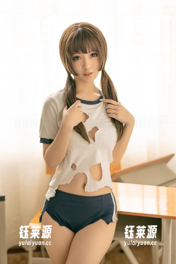 桃良阿宅带你见识：莉可x莉丝的照片背后，谁才是幕后主使？