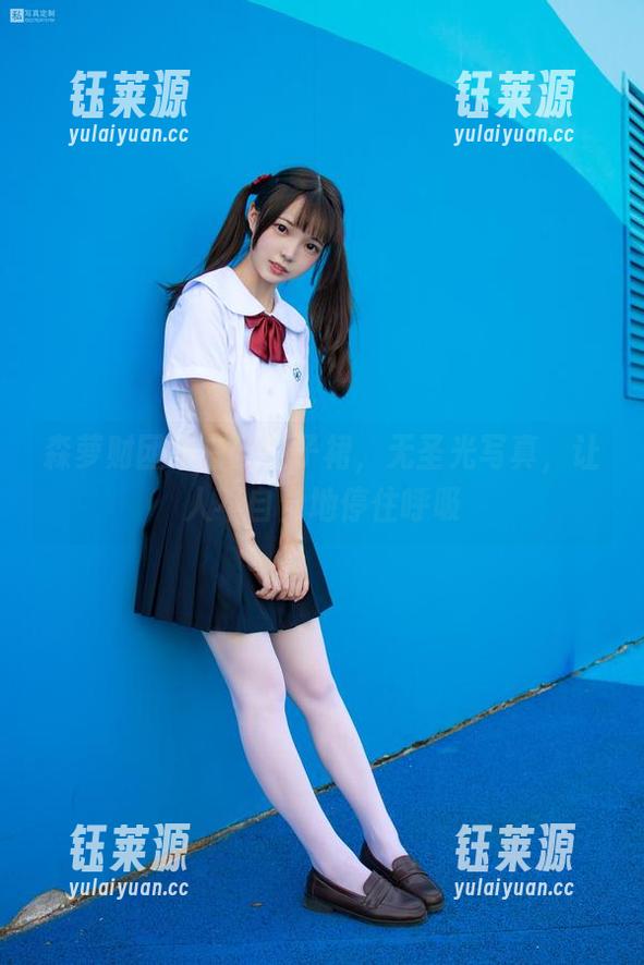 森萝财团 森萝财团的白丝格子裙,无圣光写真,让人不自觉地停住呼吸