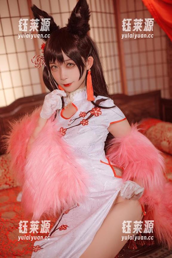 樱落Selena的泳装作品集：细节抓得死死的，以后去海边有人跟我学！
