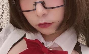 下载次屁啦传递的透明女仆写真：清透感满分