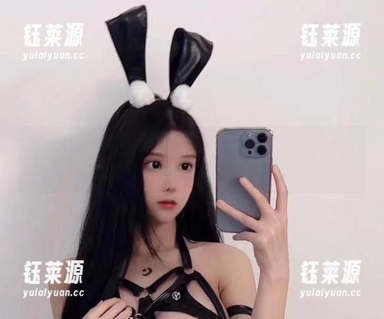 微密圈 - 沈汝凡超哇塞最新豹纹作品，穿上之后你会发现自己连喝水的姿势都变得‘野性’十足！
