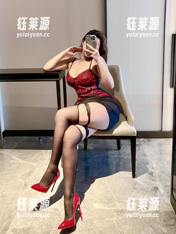 微密圈 - 洁己u私房作品分享：蝴蝶结围绕的那份暧昧，不知道有没有人和我有同样的感受？