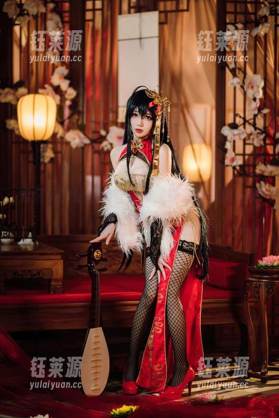 焖焖碳的粉色绪言合集，轻盈的梦境与真实的交错！