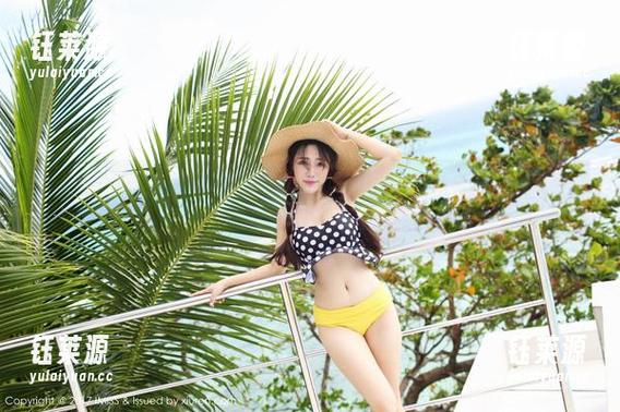 爱蜜社 - 逗逗doudou的夏日写真图包：那些从未想过的光影交错，绝对让你眼前一亮！
