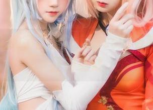 在无圣光的宇宙里，疯猫ss的制服少女正狂野绽放