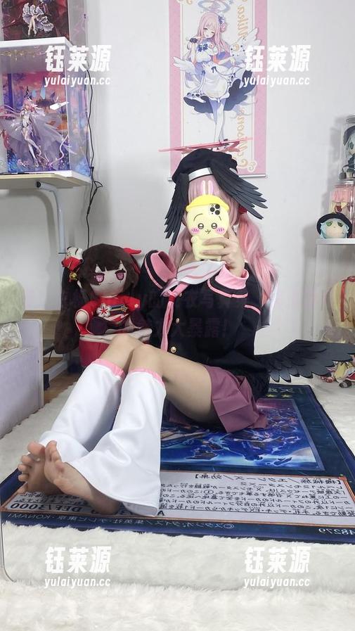 看！白栎Shirly的皮衣写真集，高清至极的魅力大暴露！