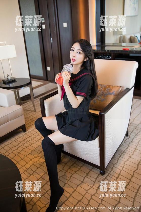 秀人网 - 裤里丝HD分享：怎样才能不被杏子Yada征服！