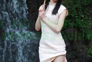 秀人网 – 又来了！清妙长腿写真集更新，光是那双腿就足够让人流连忘返！