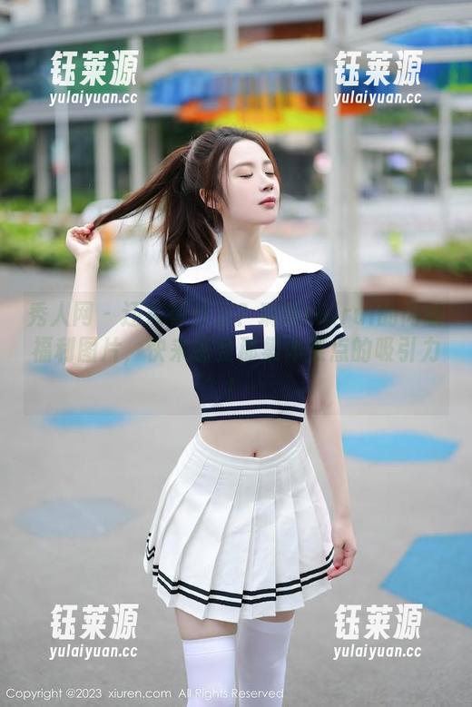 秀人网 - 还在等什么？瑞瑞ruirui的肉丝福利图片，快来感受那集体焦点的吸引力！