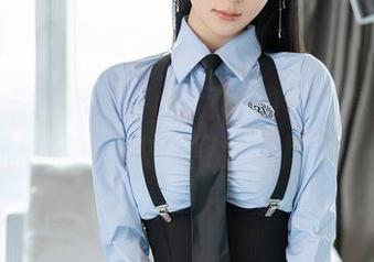 秀人网 – 别眨眼！绯月樱的写真套图把黑丝和皮衣玩得淋漓尽致