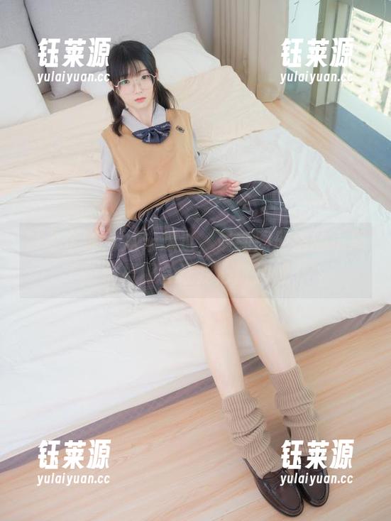 紧急企划 - 从未想过，最新图册里的小恩体操服会让我心跳加速