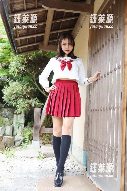 美媛馆 - 观看王馨瑶yanni：这泳装写真真是让人欲罢不能！