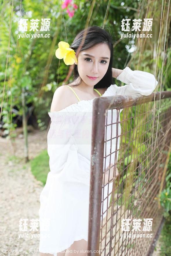美媛馆 - 拯救你的审美，糯美子Mini写真精选与性感内衣的激情碰撞