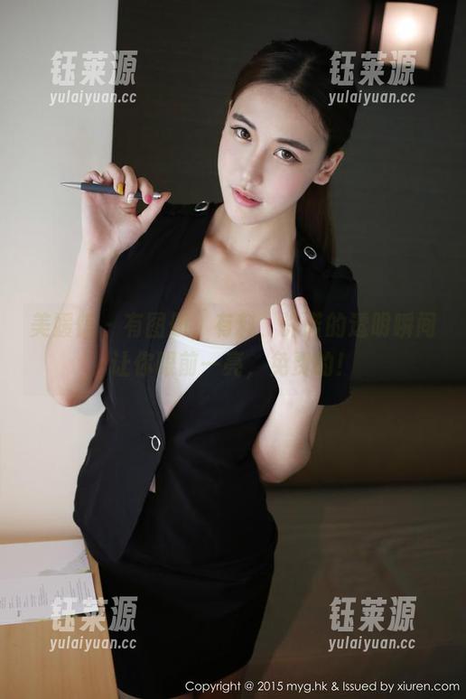 美媛馆-许诺 美媛馆 - 有图册,有料,许诺的透明瞬间让你眼前一亮,免费的!